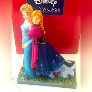 Disney Showcase Collection Sisters Forever, Frozen.